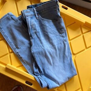 Express Women’s 8 R Skinny jeans- NWOT